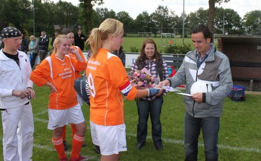 Afscheid trainer dameselftal Geert Linders / 15 mei 2011 / foto 4