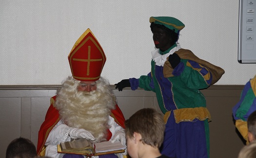 Sinterklaas bij jeugd VV Gassel / 27 november 2013 / foto 2