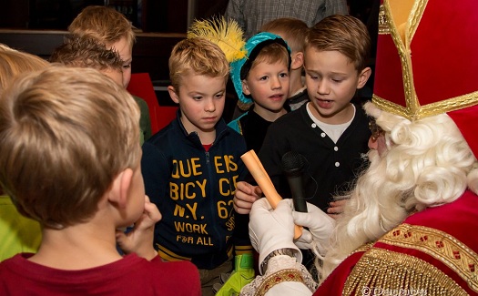 Sinterklaas bij jeugd VV Gassel / 03 december 2014 / foto 4