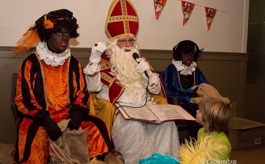 Sinterklaas bij jeugd VV Gassel / 03 december 2014 / foto 10