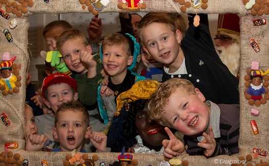 Sinterklaas bij jeugd VV Gassel / 03 december 2014 / foto 16