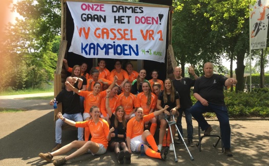 Gassel VR1 kampioen 4e klasse 4 / mei 2019 / foto 10
