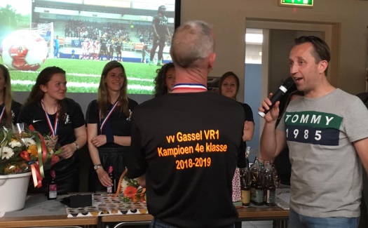 Gassel VR1 kampioen 4e klasse 4 / mei 2019 / foto 13